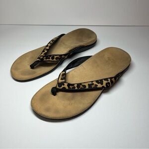 Vionic Selena tan leopard slip on sandal